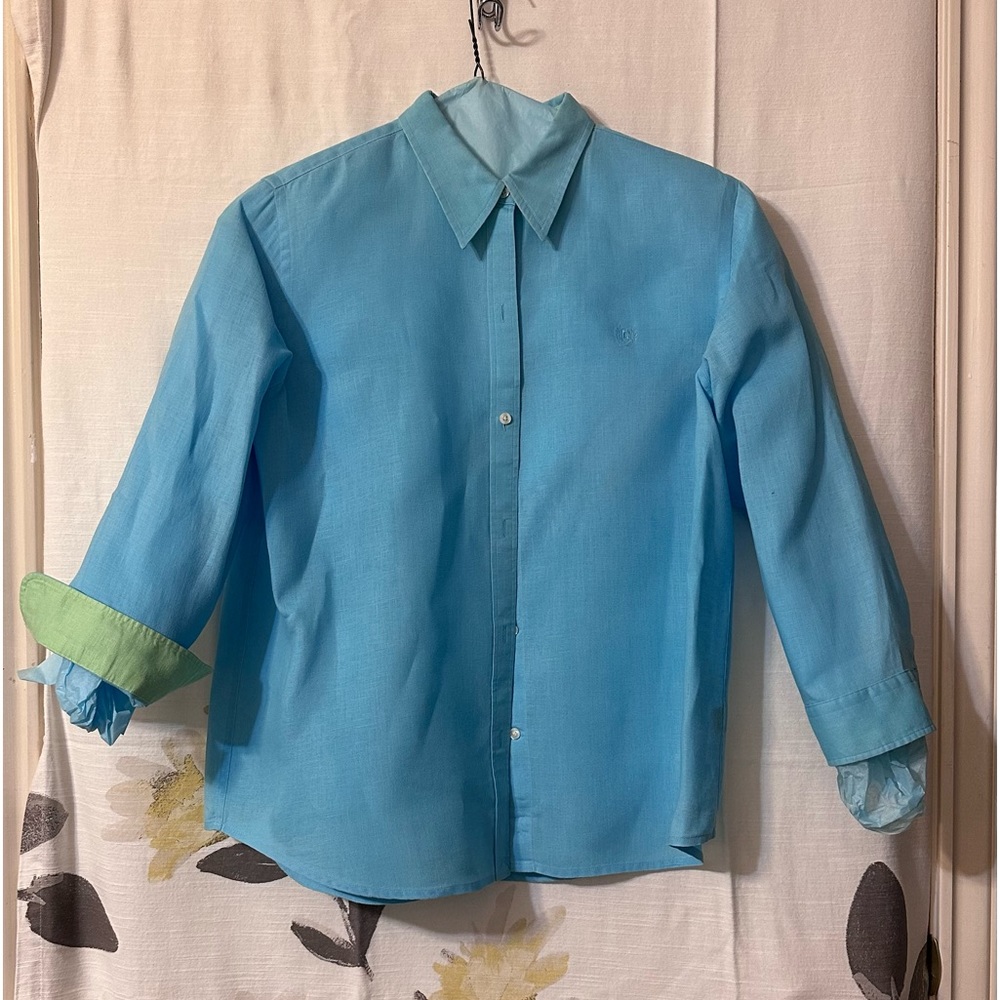 CHAPS Button Up Shirt- L Aqua Blue with Lime Green Trim on inside of cuffs